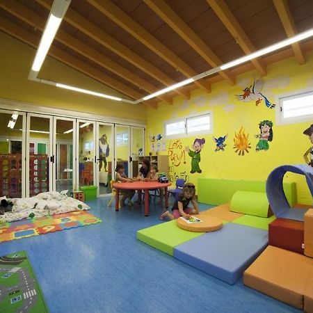 帕格拉瓦伦丁公园俱乐部饭店公寓 外观 照片